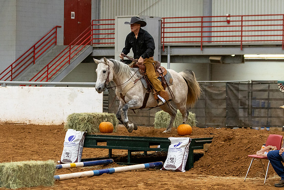 Int&FuturityR1-285