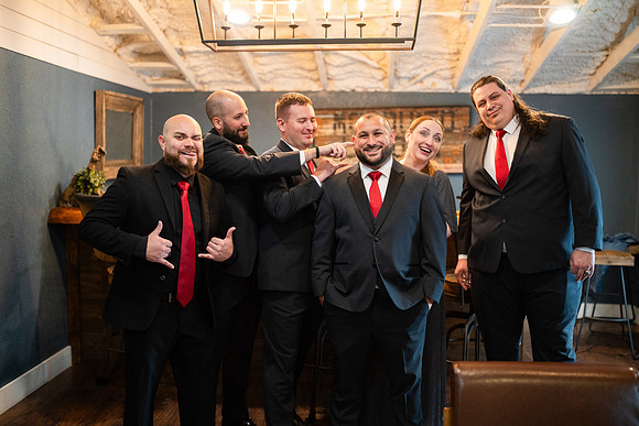 SM-HR-GroomPrep-23