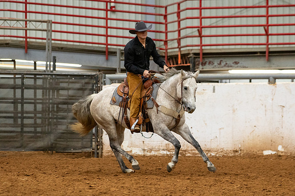 Int&FuturityR1-299