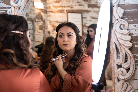 2-Bridesmaids-Getting-Ready-24