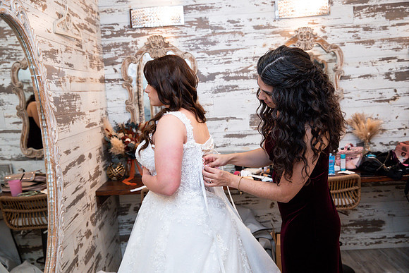 2-Bridesmaids-Getting-Ready-64