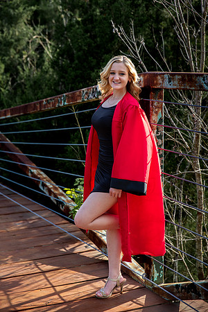 BreCap-Gown2024-10