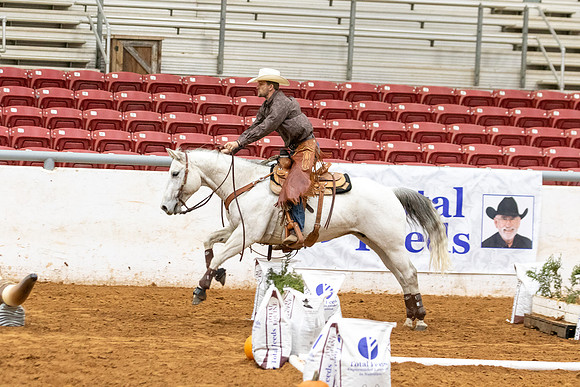 Int&FuturityR1-150