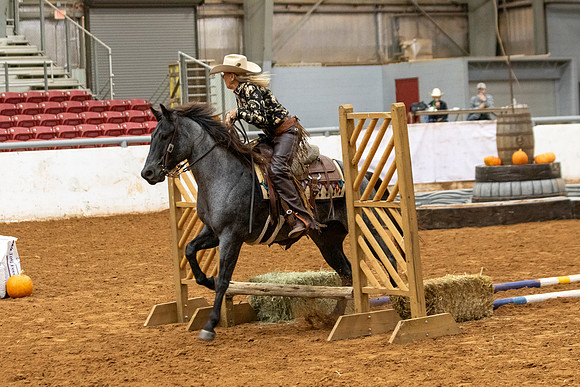 Int&FuturityR1-208