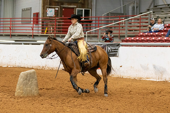 Int&FuturityR1-1556