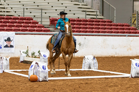 Int&FuturityR1-27