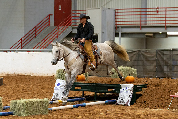 Int&FuturityR1-287